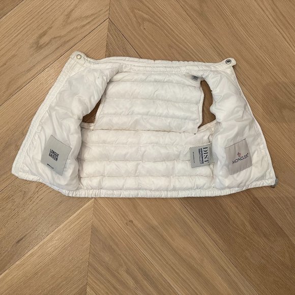 Moncler Amaury Puffer Vest, 24 months 2T - Picture 4 of 5
